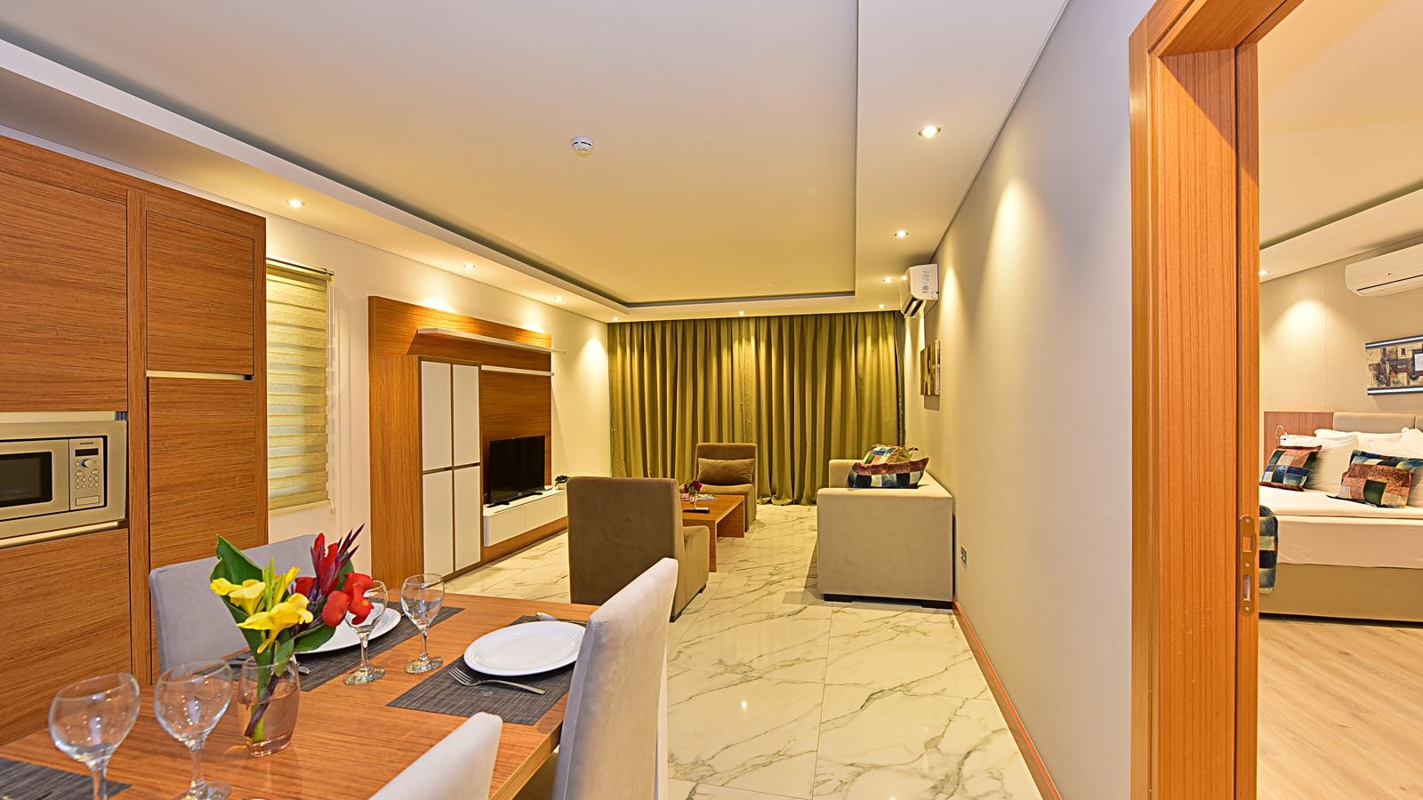 rooms-one-bedroom-apartmentgarden-or-pool-view