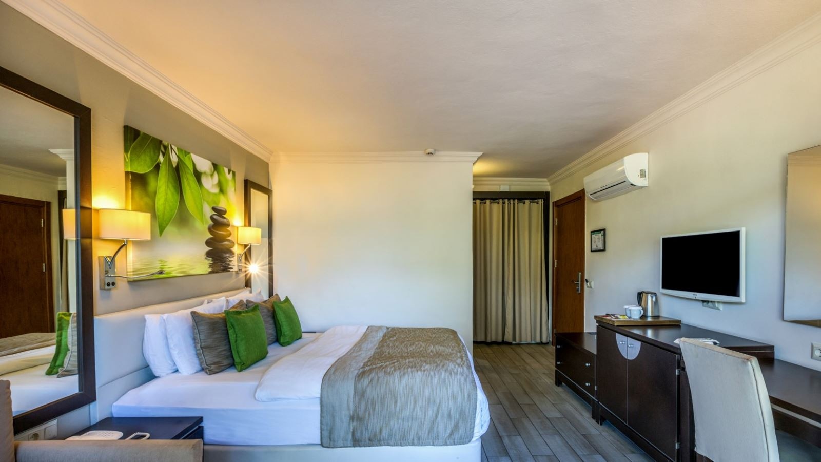 rooms-standart-room-garden-view