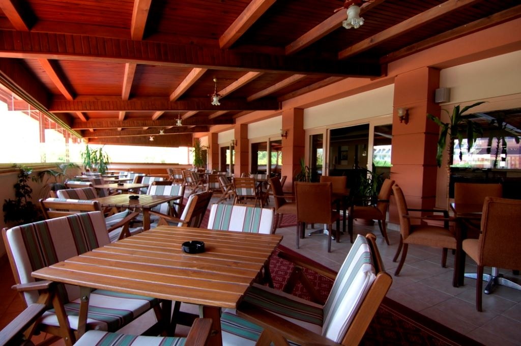 restaurants-main-restaurant