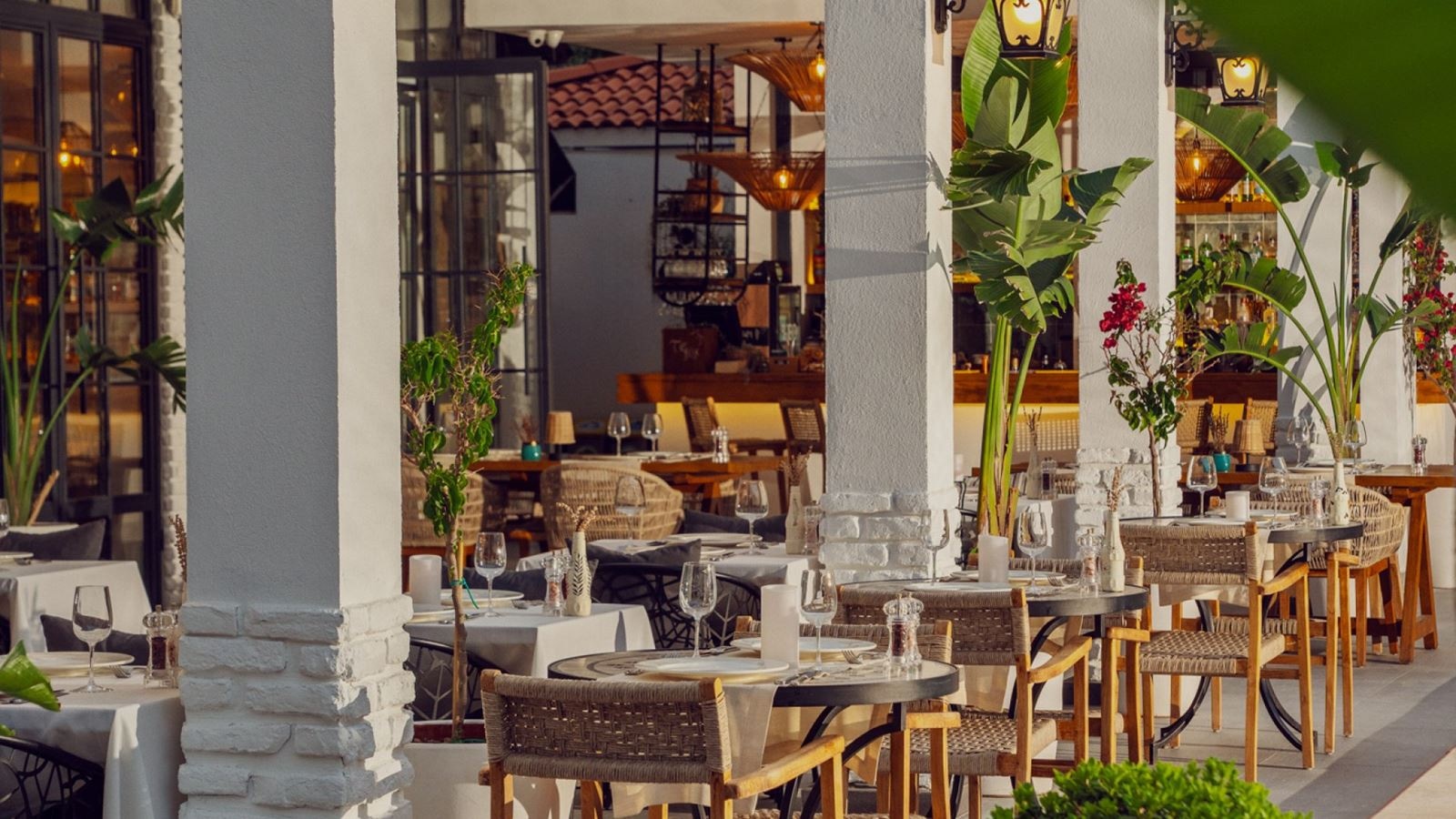 restaurants-xanthos-restaurant