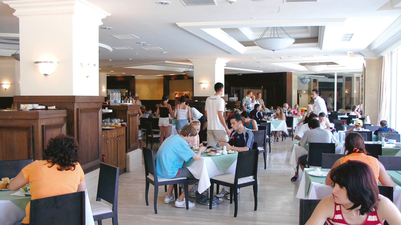 restaurants-main-restaurant