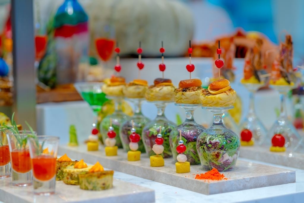 restaurants-aqua-hall