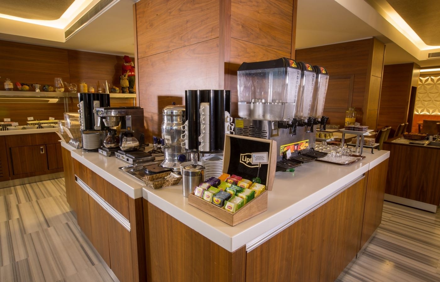 restaurants-revan-restaurant