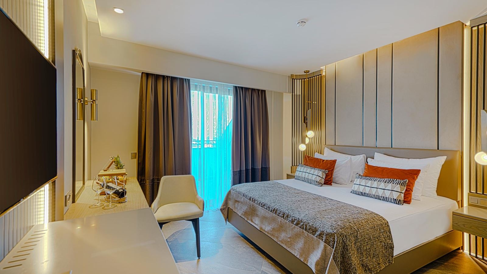 rooms-standard-room-land-view-with-balcony