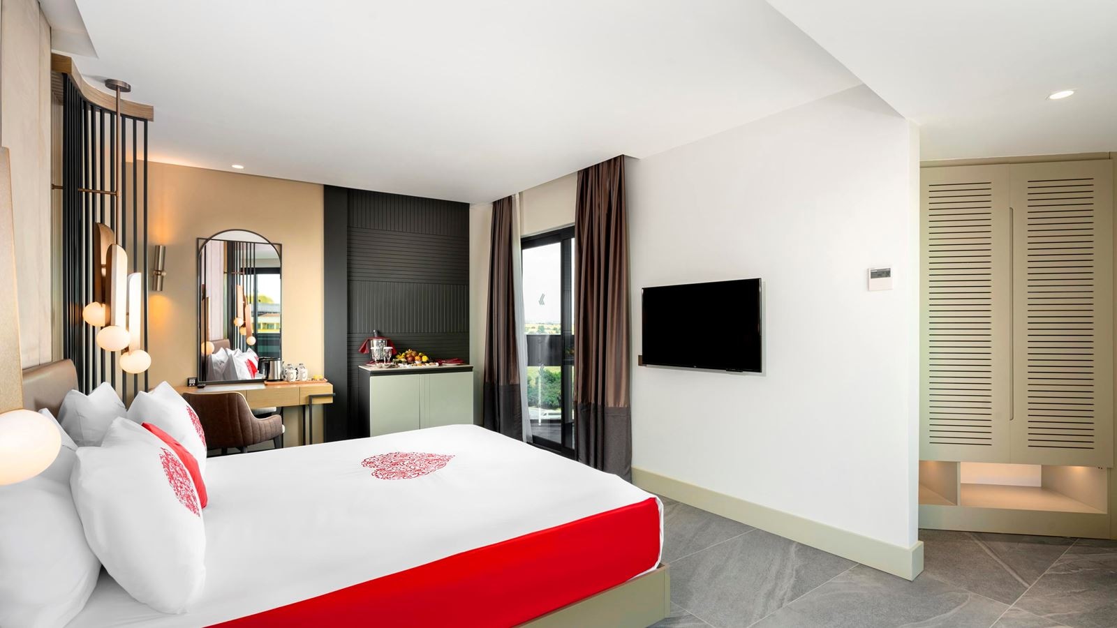 rooms-standard-room-land-view-with-balcony