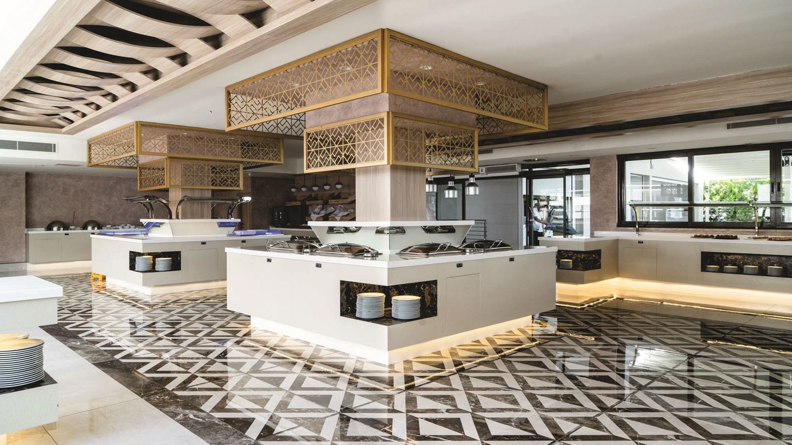 restaurants-main-restaurant