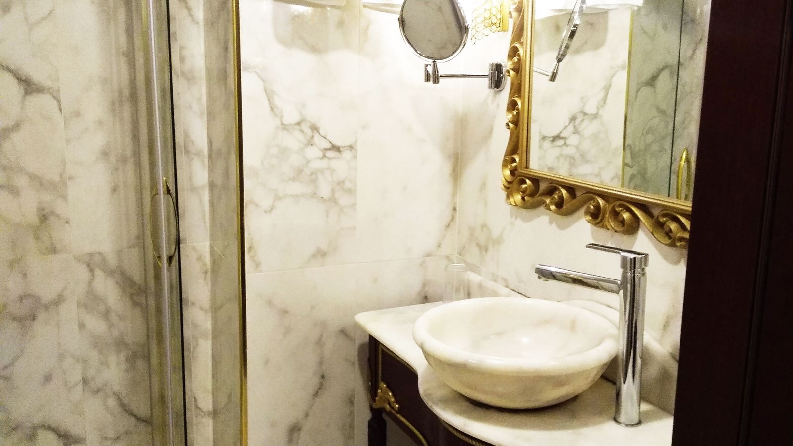 rooms-double-single-use-deluxe