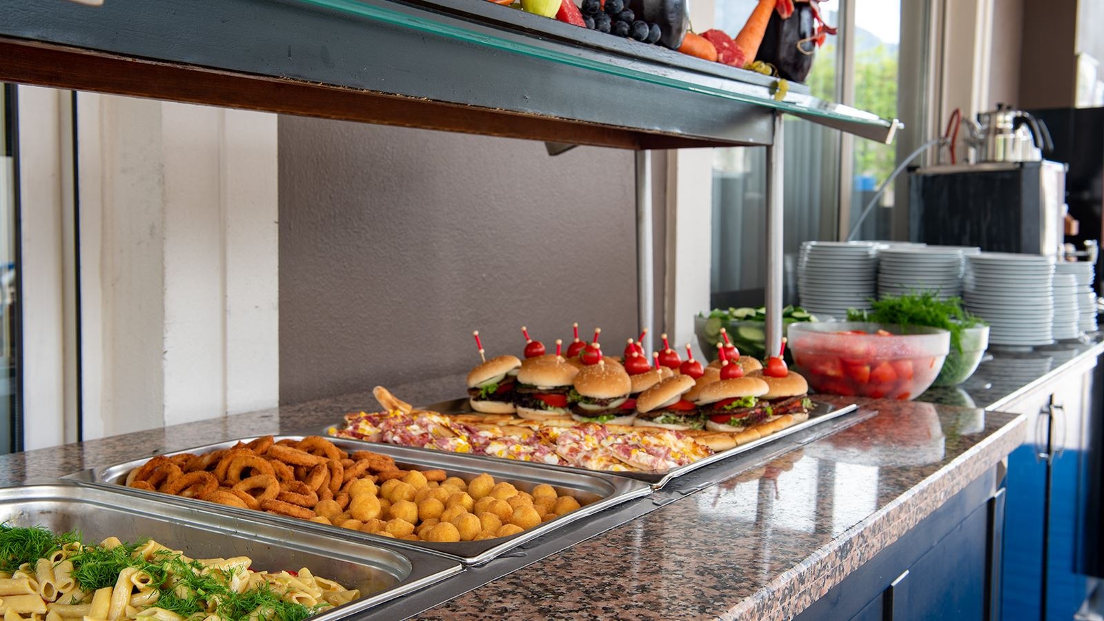 restaurants-snack-bar