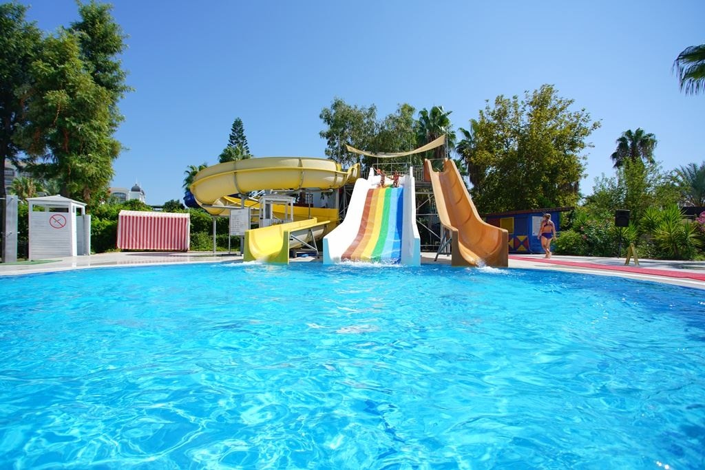 water-park-water-park