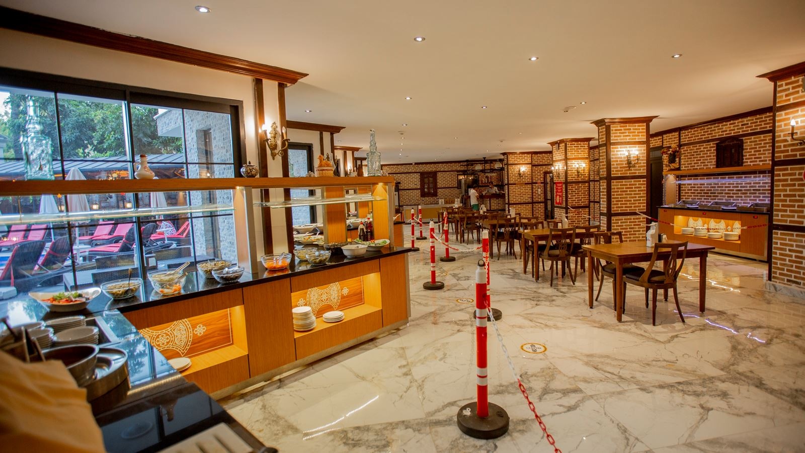 restaurants-main-restaurant