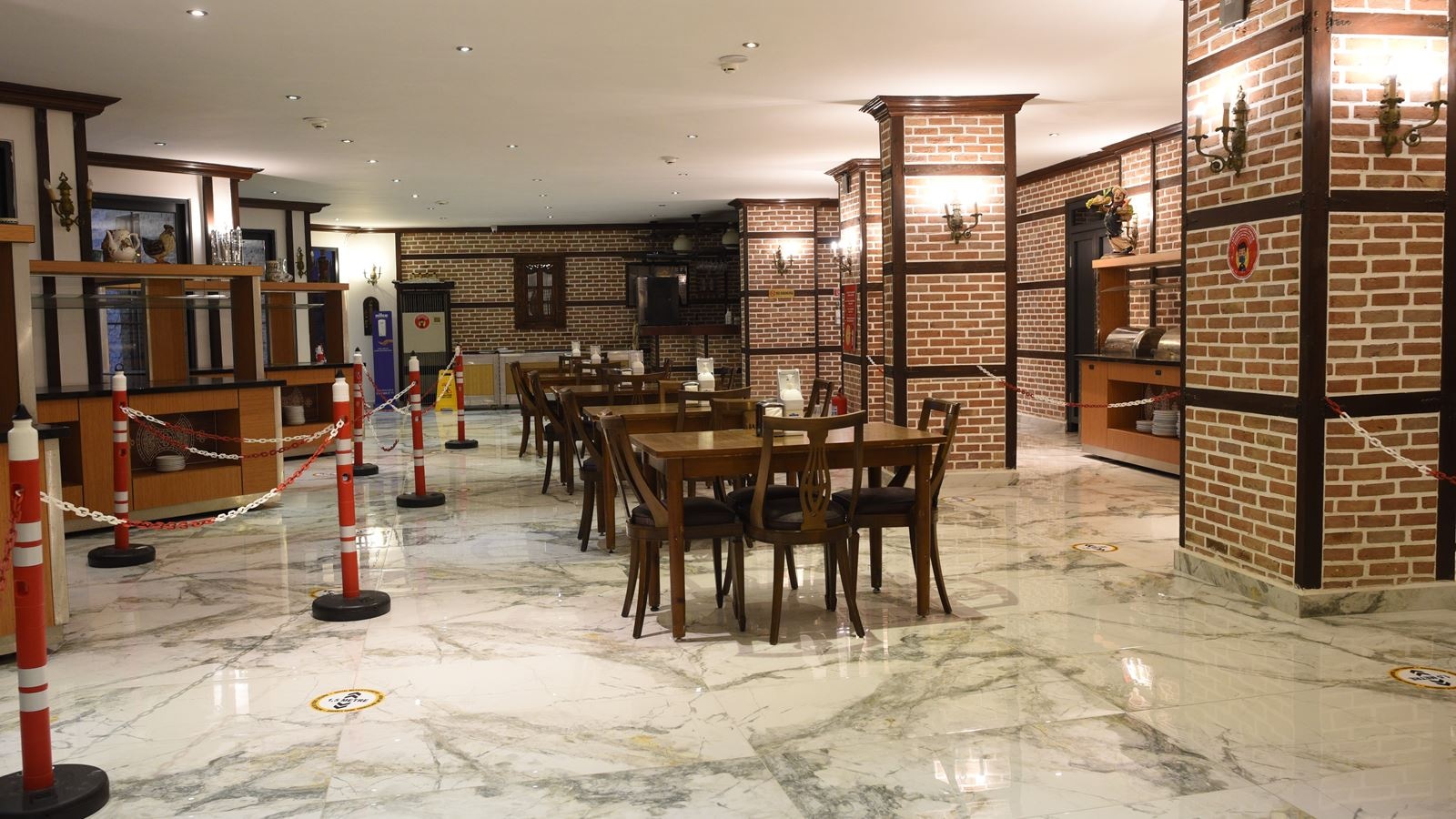 restaurants-main-restaurant