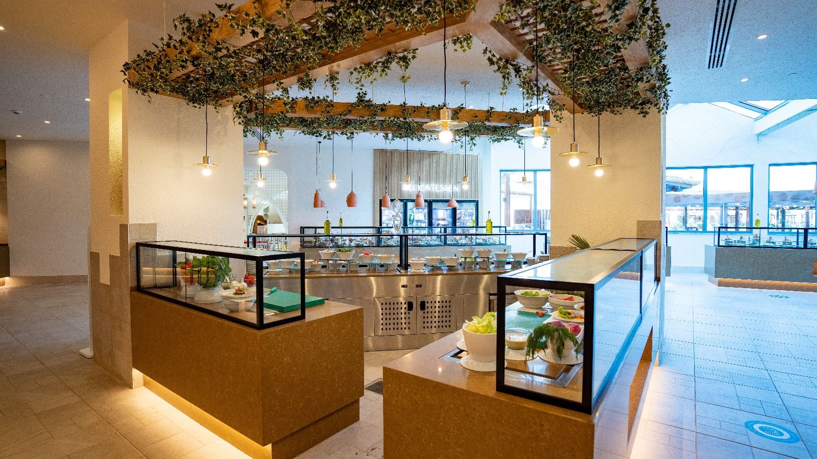 restaurants-myra-main-restaurant