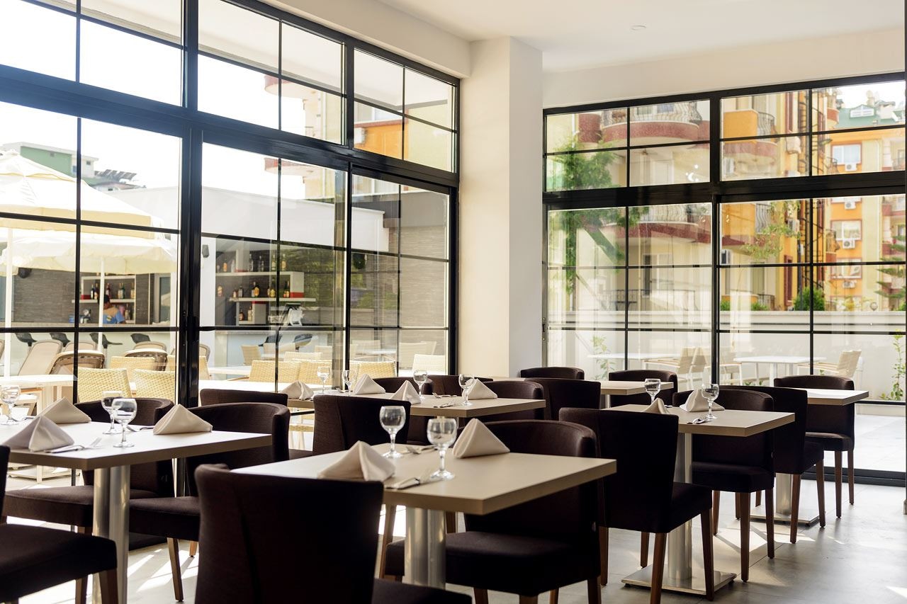 restaurants-restaurant