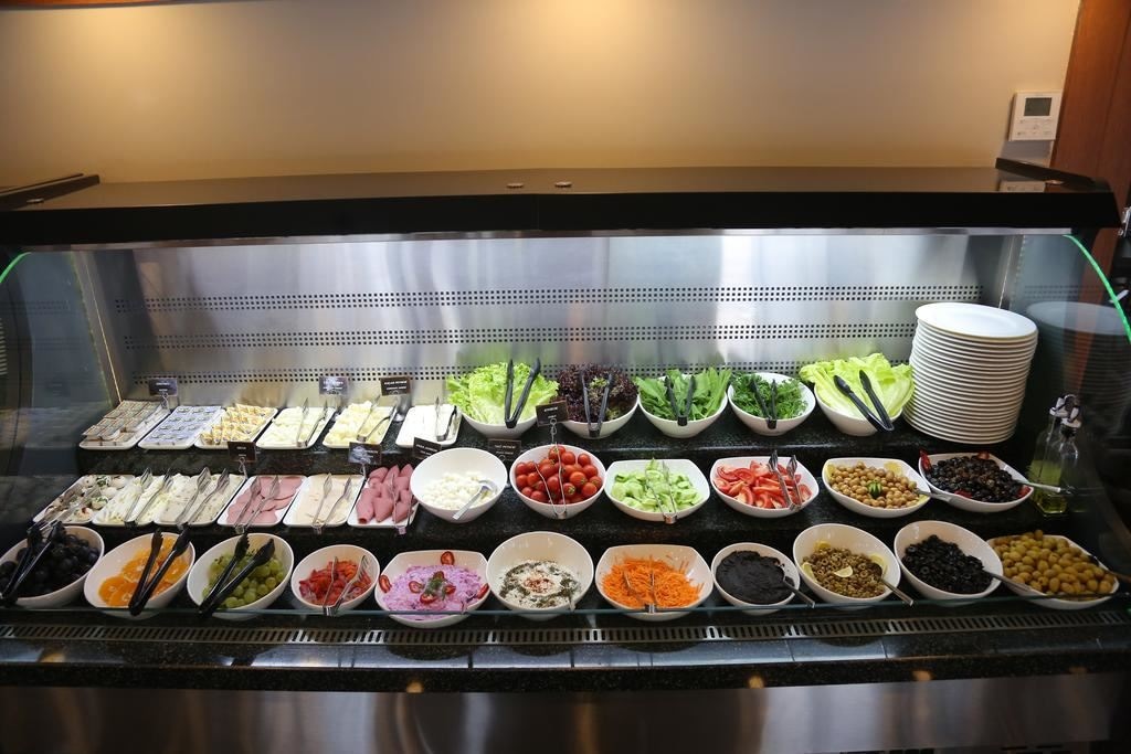 restaurants-restaurants