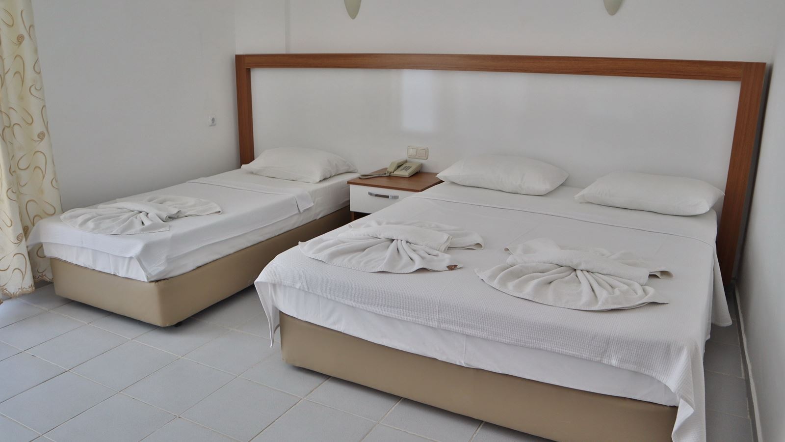 rooms-standard-room