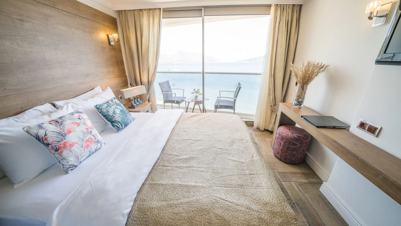 rooms-standard-room-sea-view