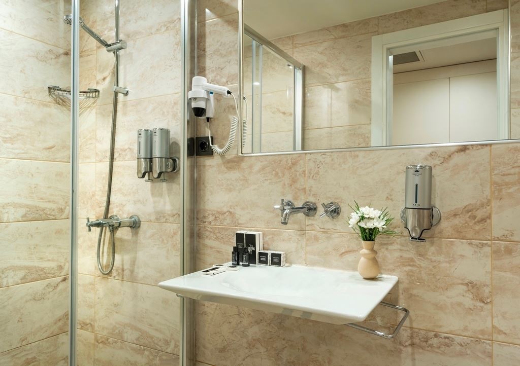 rooms-select-superior-room-annex