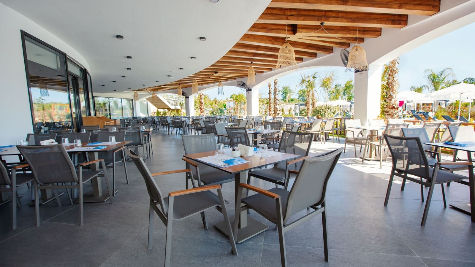 restaurants-main-restaurant