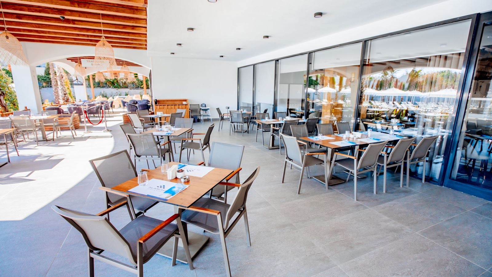 restaurants-main-restaurant