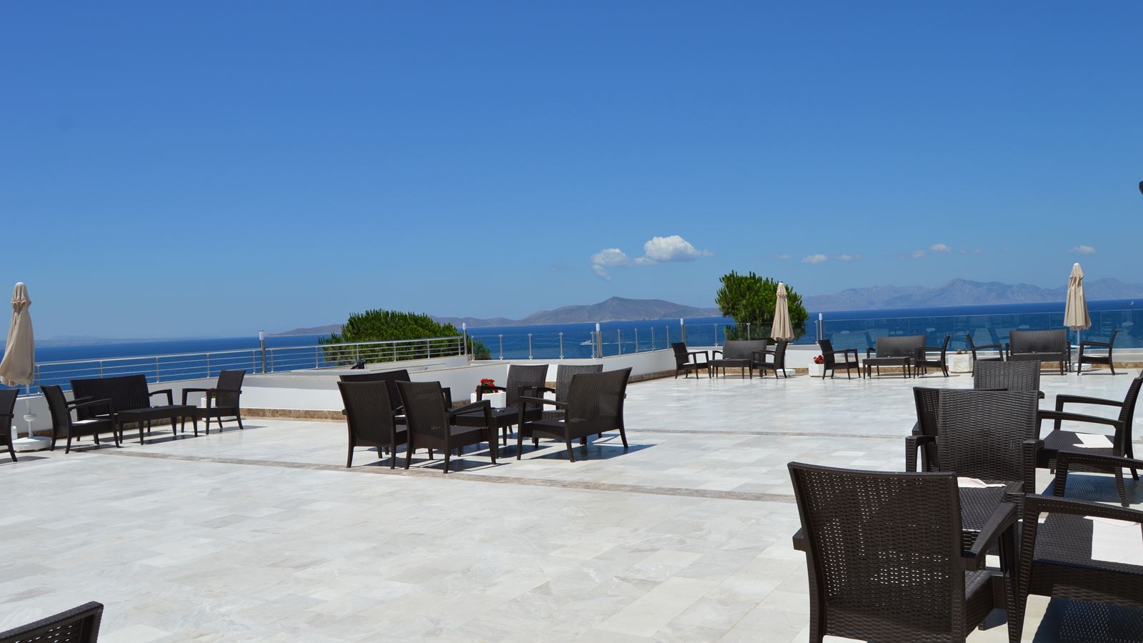 restaurants-lobby-bar