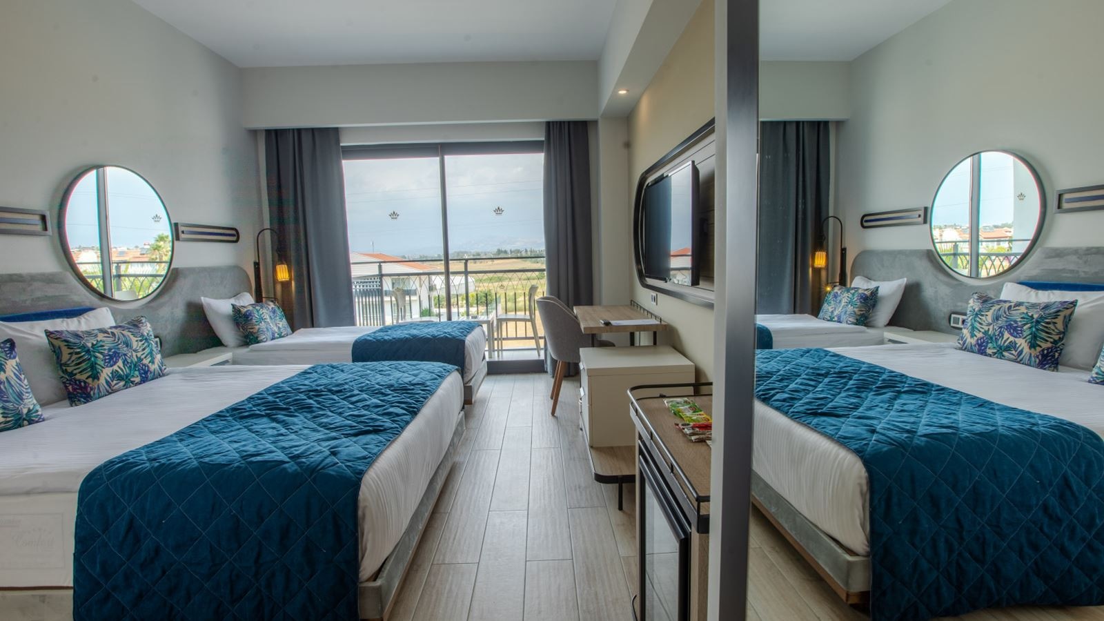 rooms-standard-room-land-view