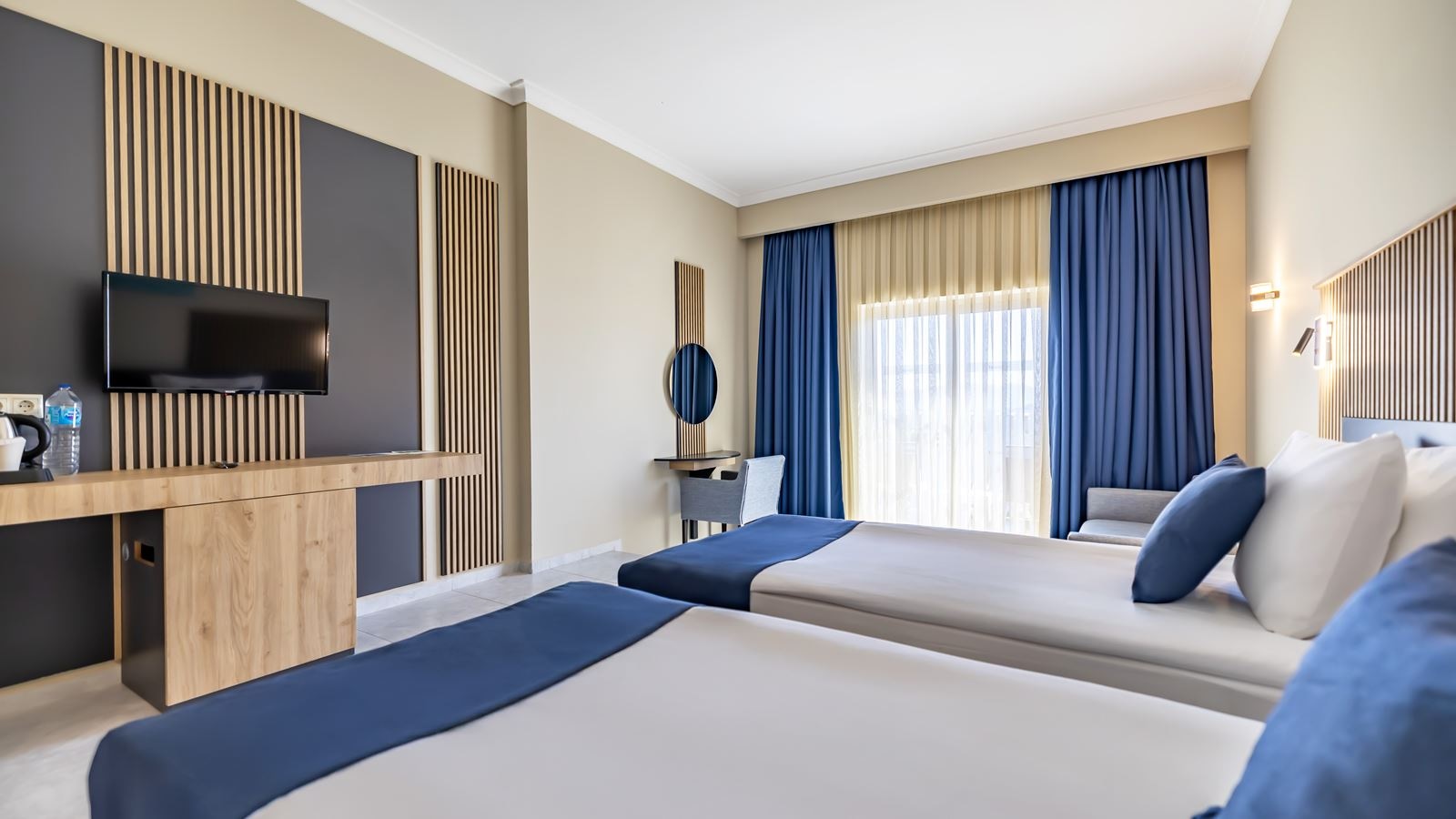 rooms-club-standard-land-view-room