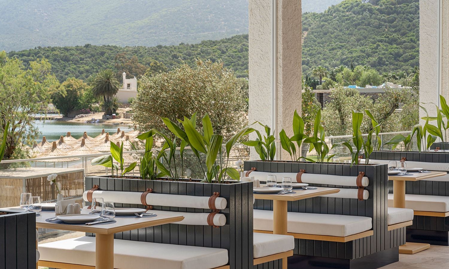 restaurants-degusto-main-restaurant