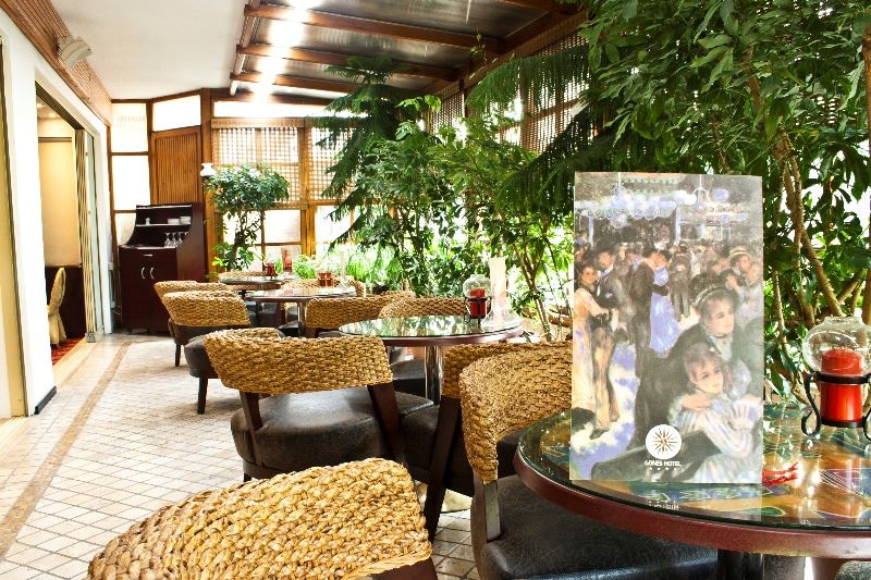 restaurants-restaurants