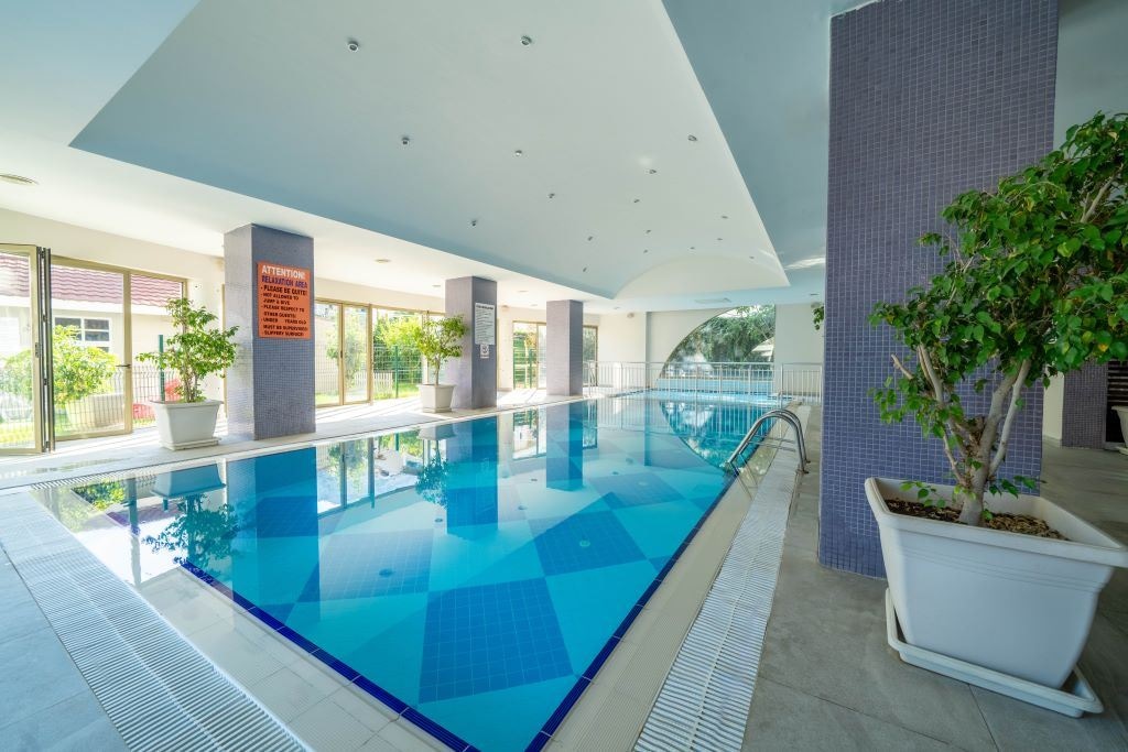 pools-indoor-pool
