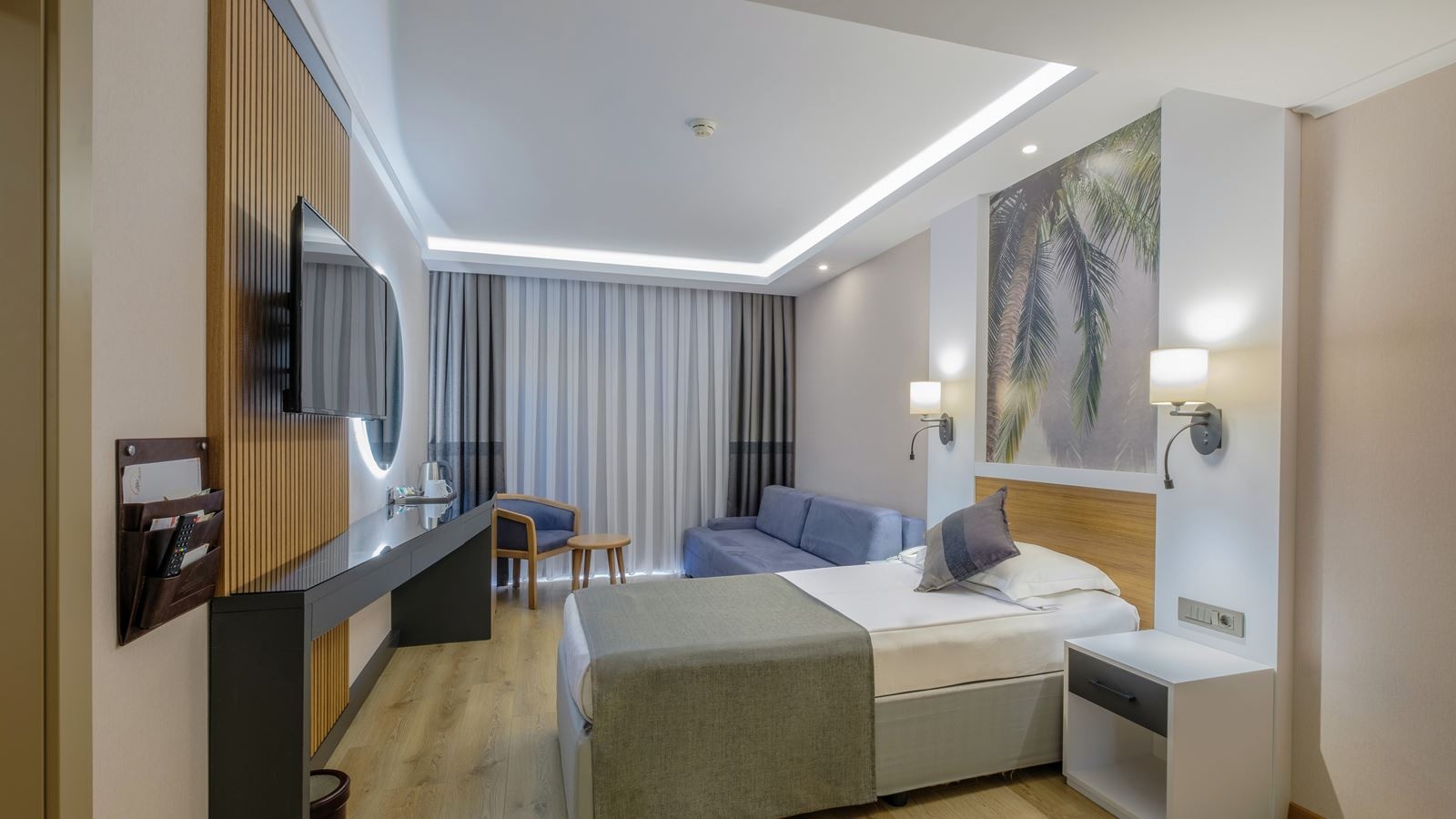 rooms-family-room-land-view-type-1