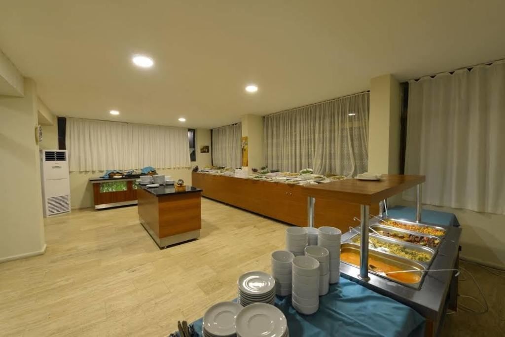 restaurants-main-restaurant