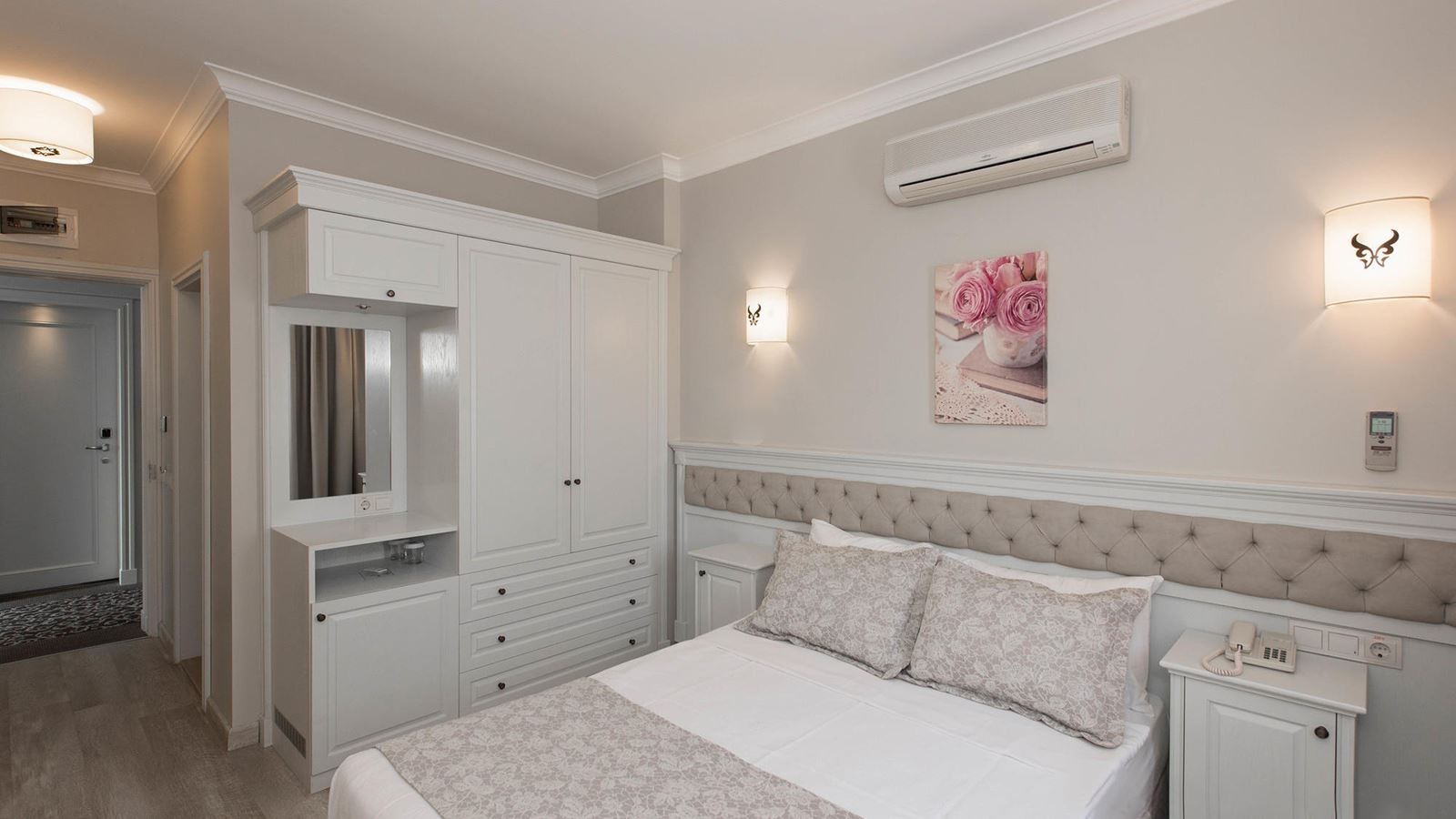 rooms-standard-room