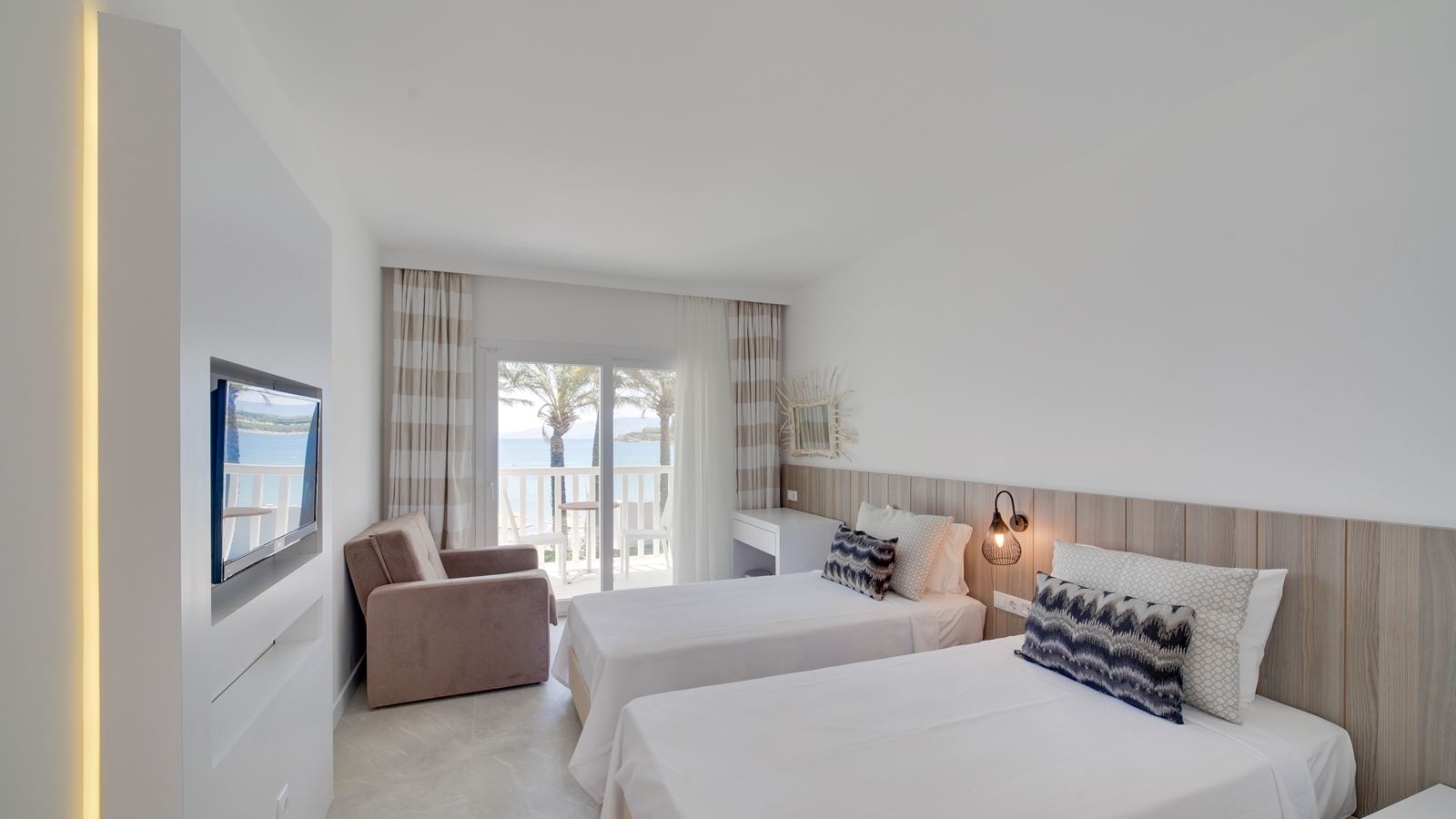 rooms-standart-room-sea-view