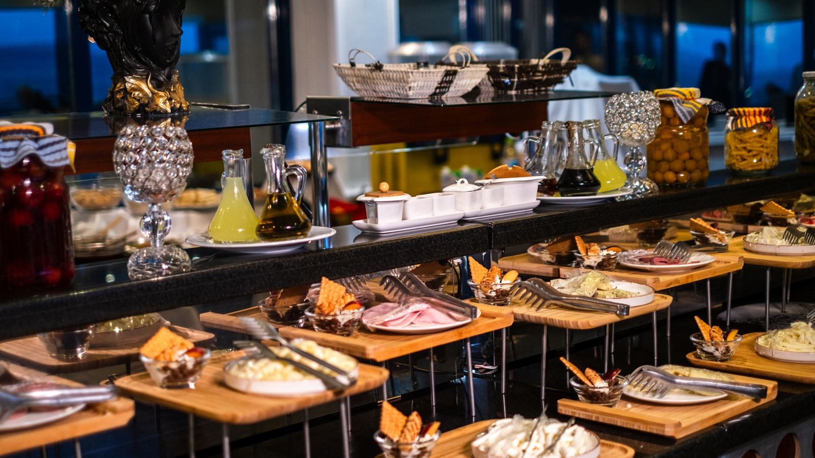 restaurants-restauran