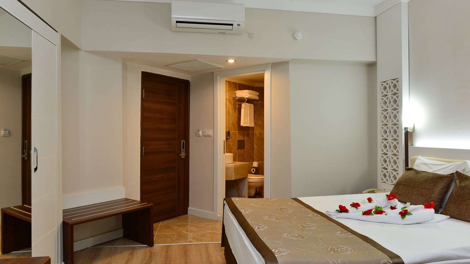 rooms-economy-room