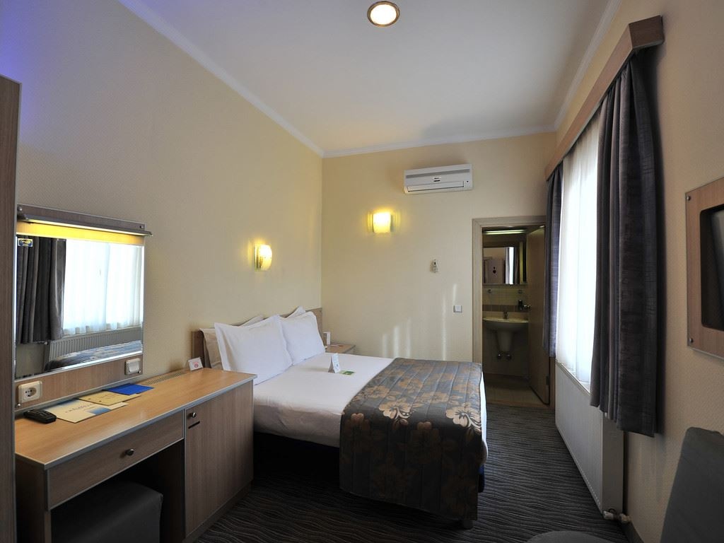 rooms-double-room