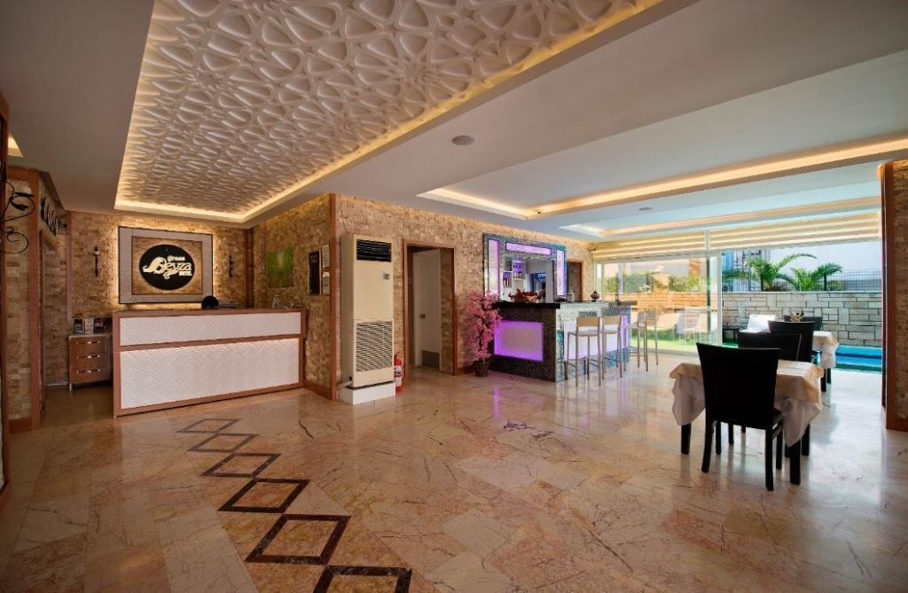 general-main-building