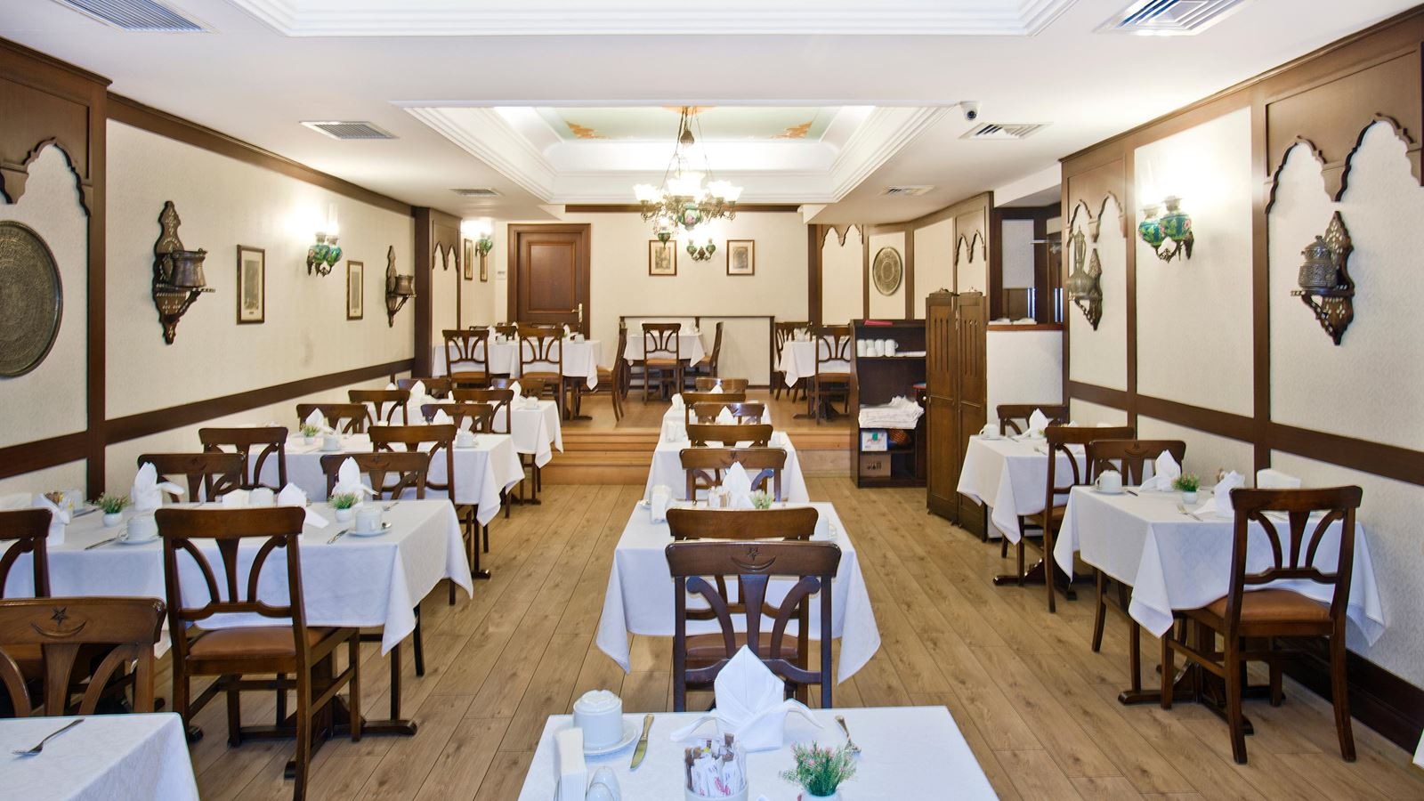 restaurants-restaurants