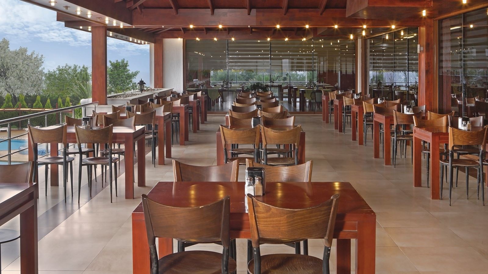 restaurants-main-restaurant