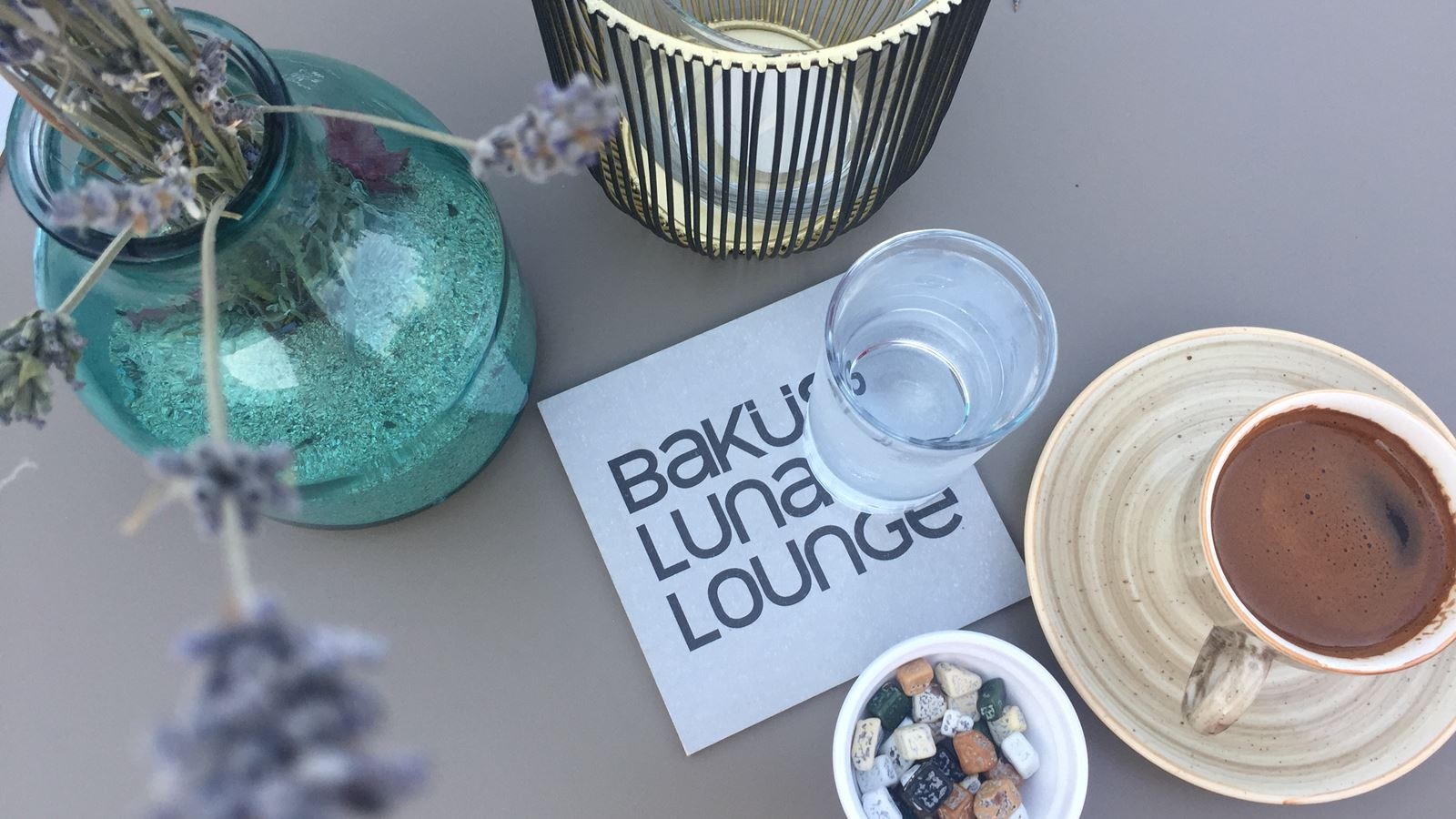 restaurants-bakus-luna-lounge