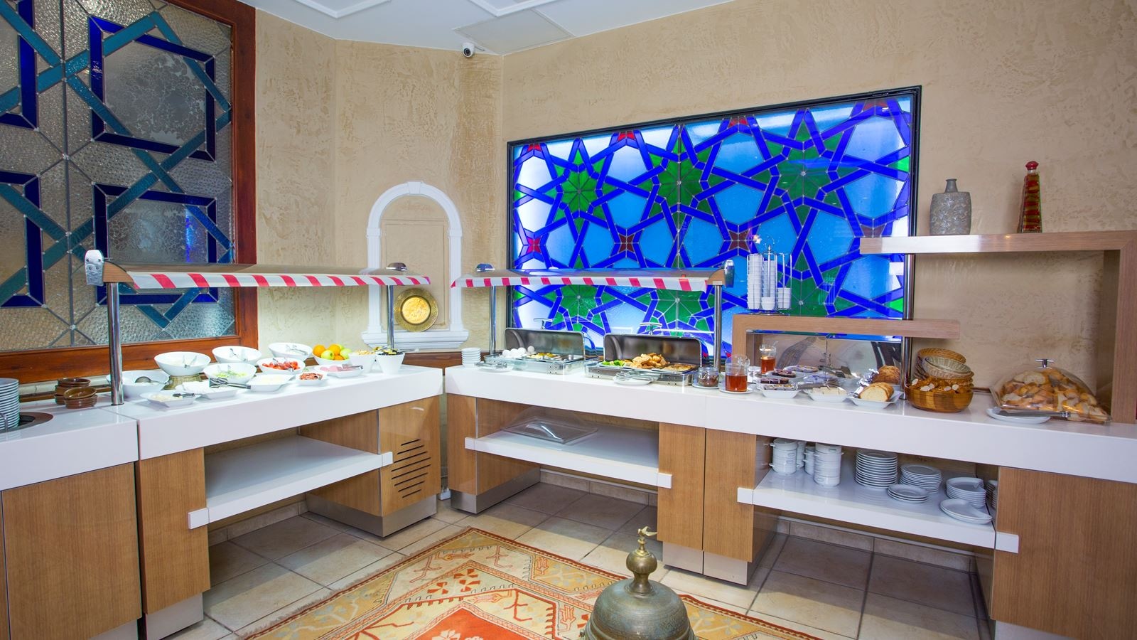 restaurants-restaurants