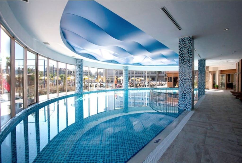 pools-indoor-pool