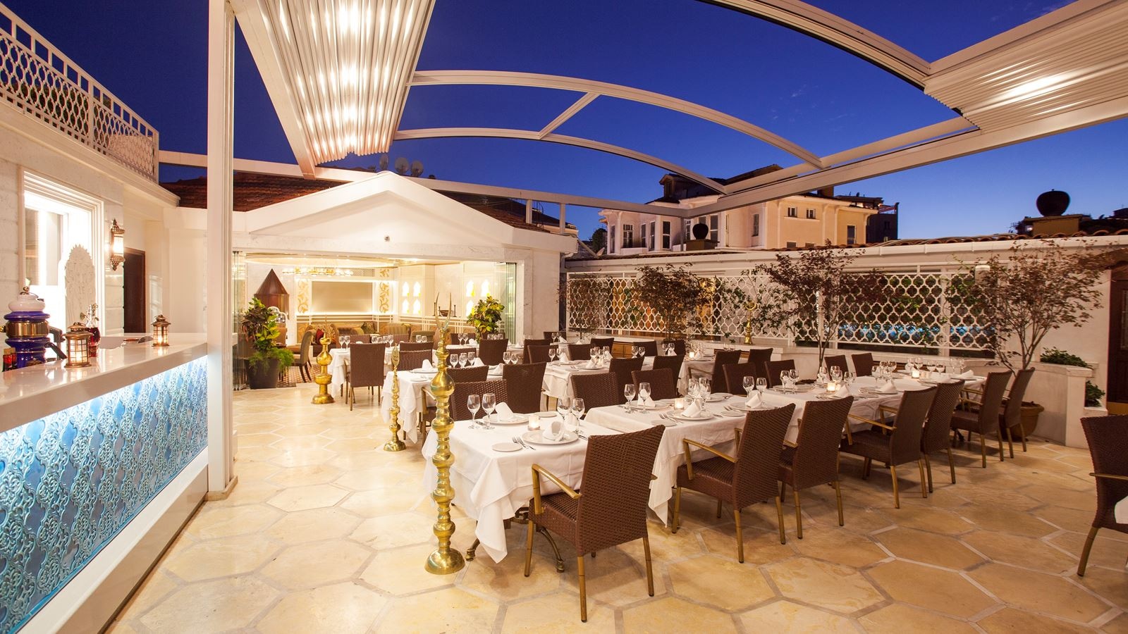 restaurants-restaurants