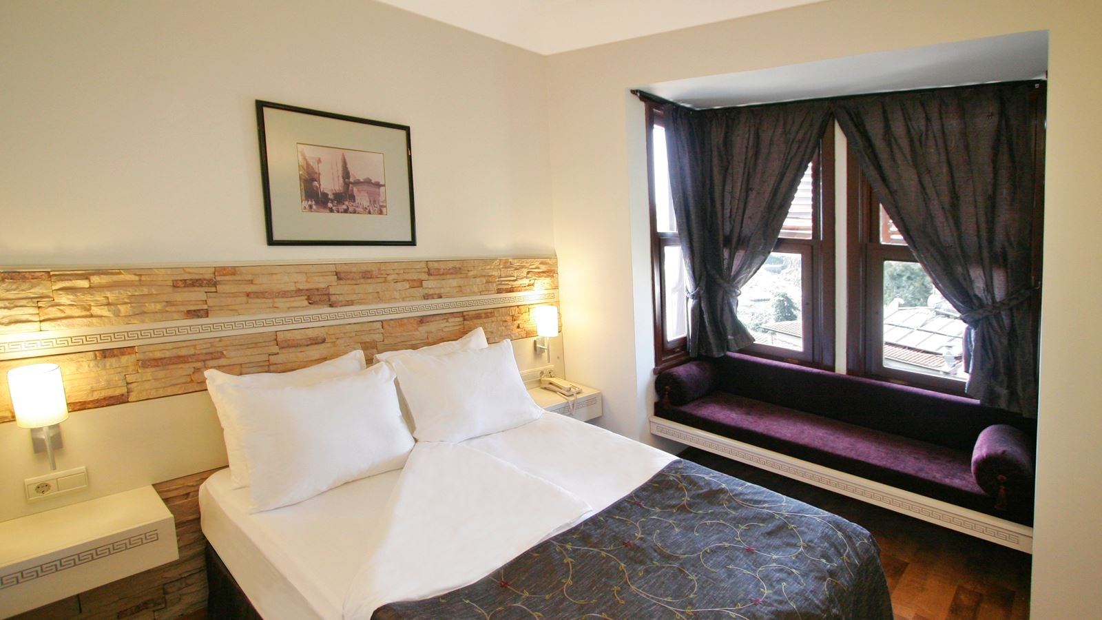 rooms-standard-room-without-balcony