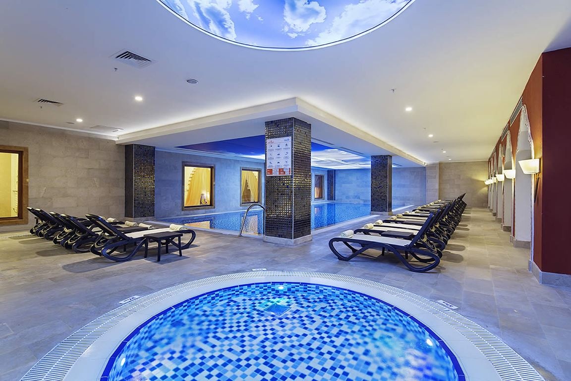 pools-indoor-pool