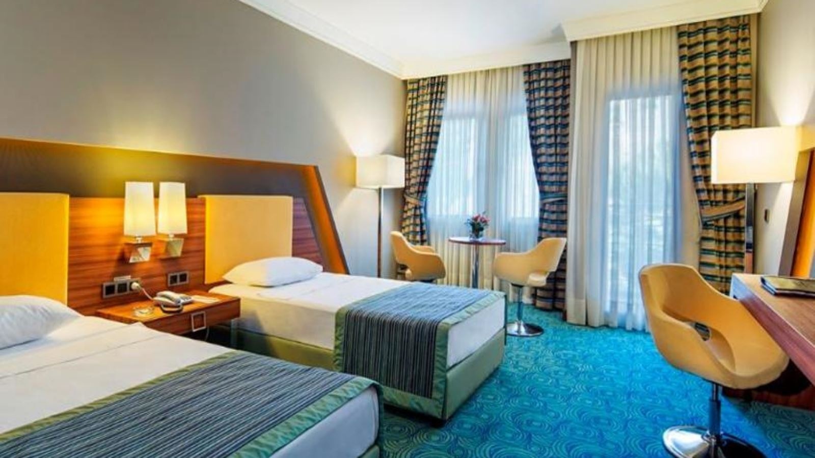 rooms-genis-standart-oda