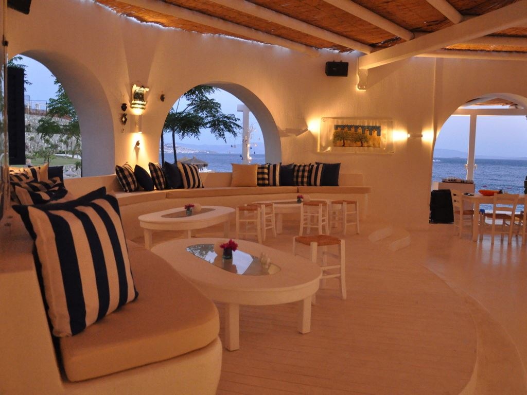 restaurants-elani-beach-restaurant