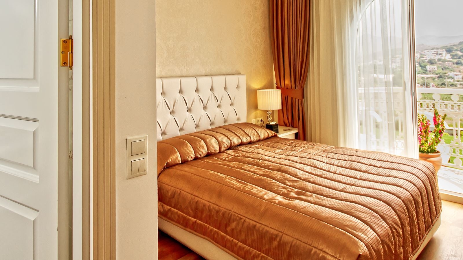 rooms-villa-swim-up-poolview