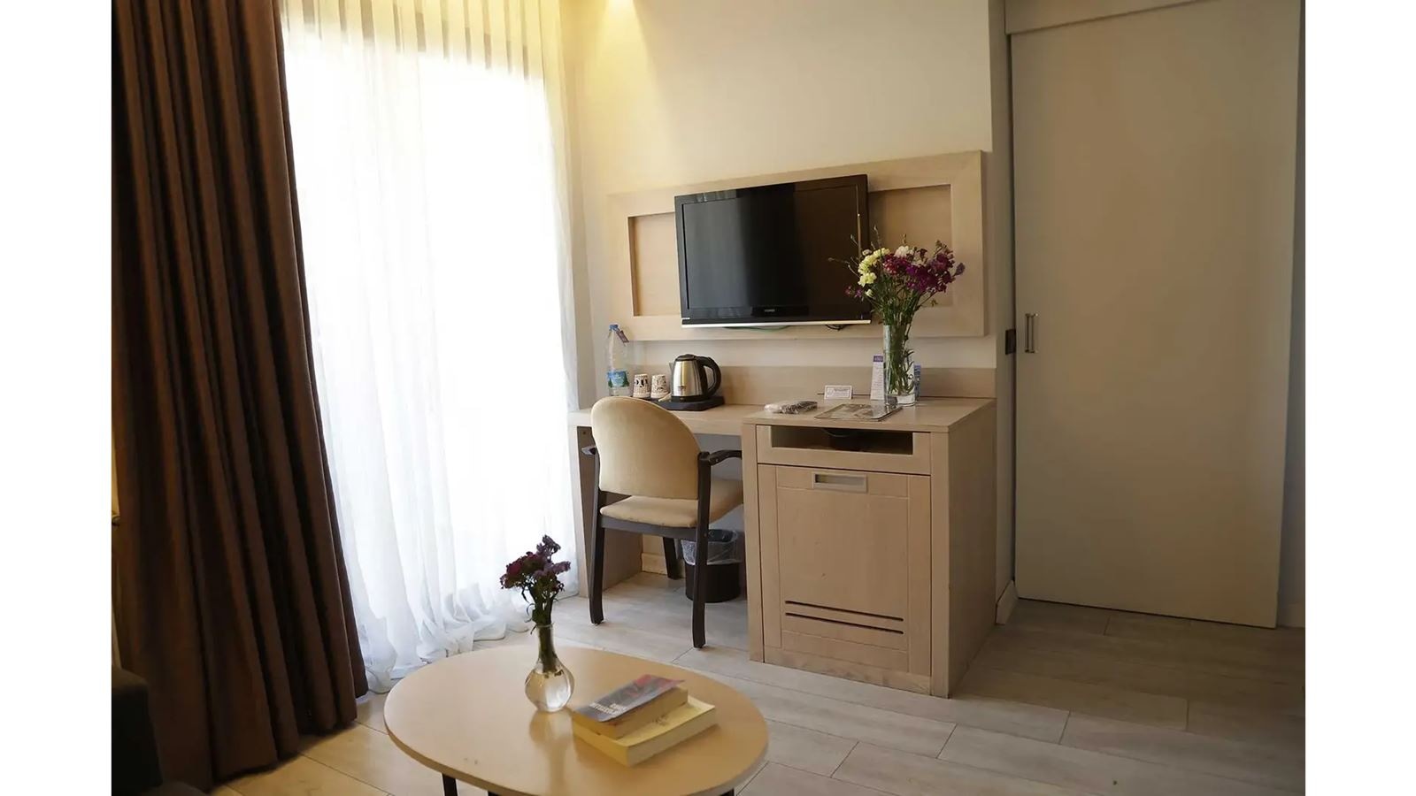 rooms-family-room