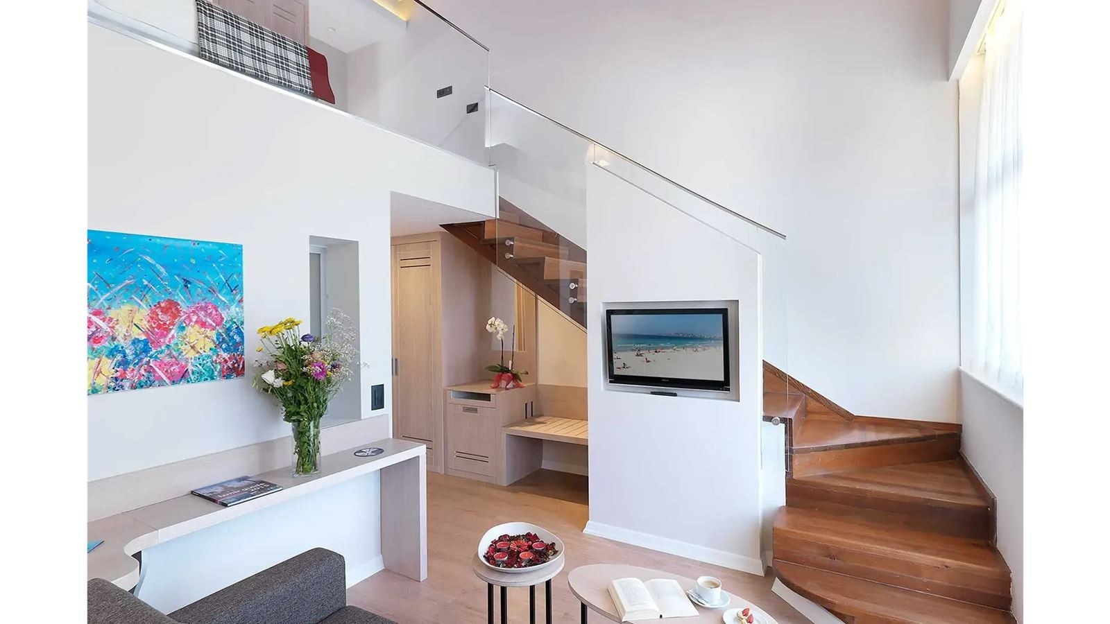 rooms-dublex-pool-view-room